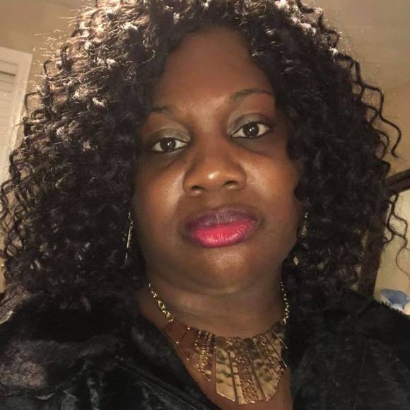 Meet your Posher, Sophia - Picture 1 of 1